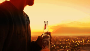 Ảnh Buồn Uống Bia Một Mình, Ảnh Nhậu Buồn, Cô Gái Uống Bia