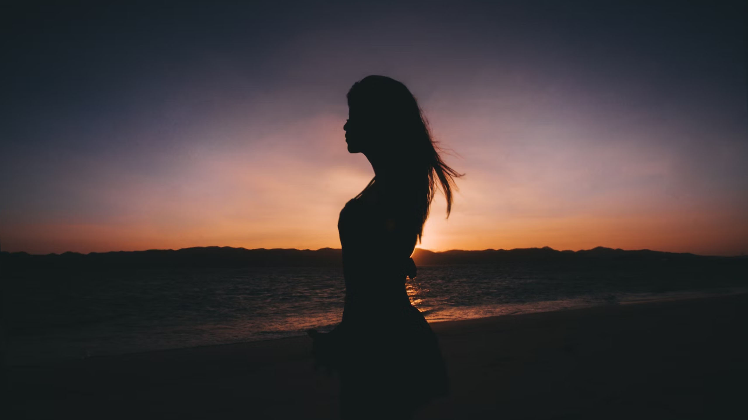 Hình Nền Buồn Nữ, Avatar Cô Đơn Nữ Buồn, Hình Nền Đen Buồn