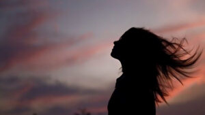 Tâm Trạng Hình Ảnh Buồn Mệt Mỏi Con Gái, Ảnh Buồn Đăng Tus